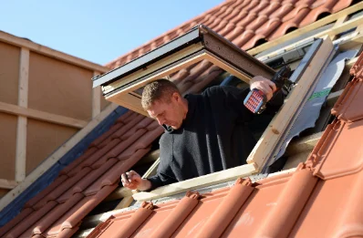 Pose de fenêtres de toit Velux à Sadroc